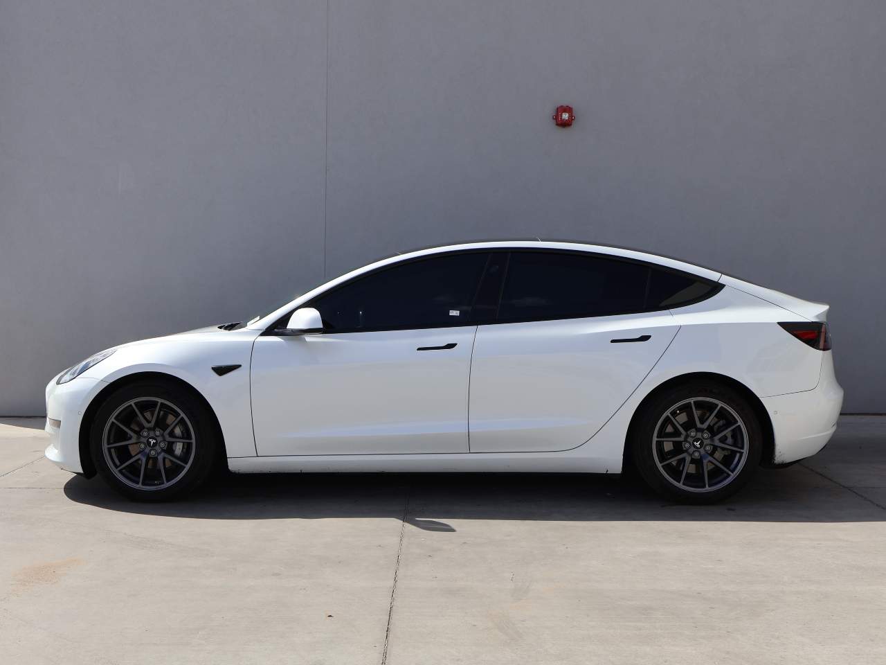 tesla model 3 2021 5YJ3E1EA4MF986999 image tesla model 3 2021 5YJ3E1EA4MF986999 image